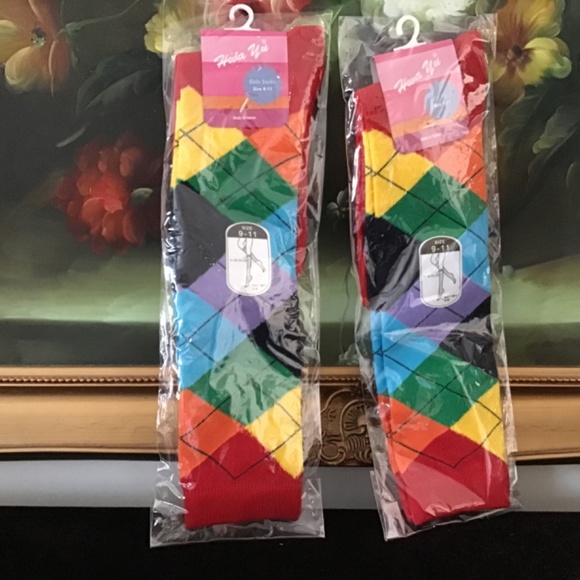 2 NWT Hwa Yu Women's Argyle Shades KNEE HIGH SOCKS multi 9-11 Made in Taiwan - Picture 3 of 4